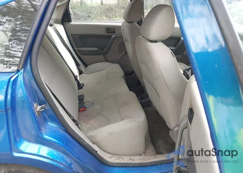 2011 Ford Focus S from USA, damaged, VIN 1FAHP3EN3BW124922